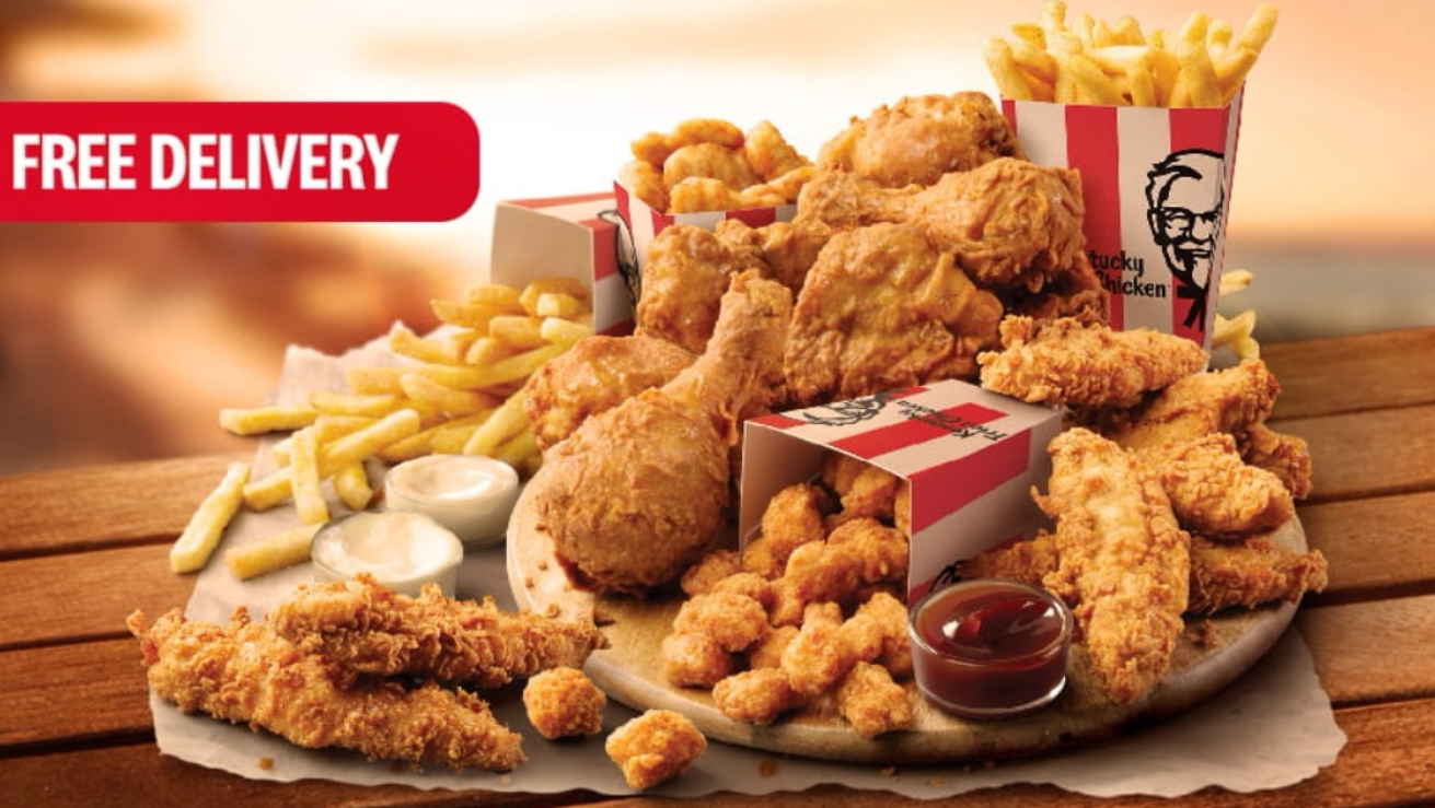 Score Free delivery on the Fried Night Footy Feast every Friday[KFC App only]