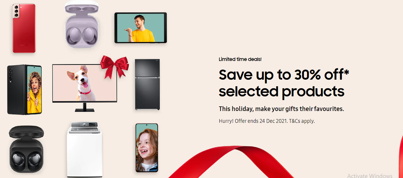 Samsung Christmas gifts up to 30% OFF on selected products including mobiles, watches, & more